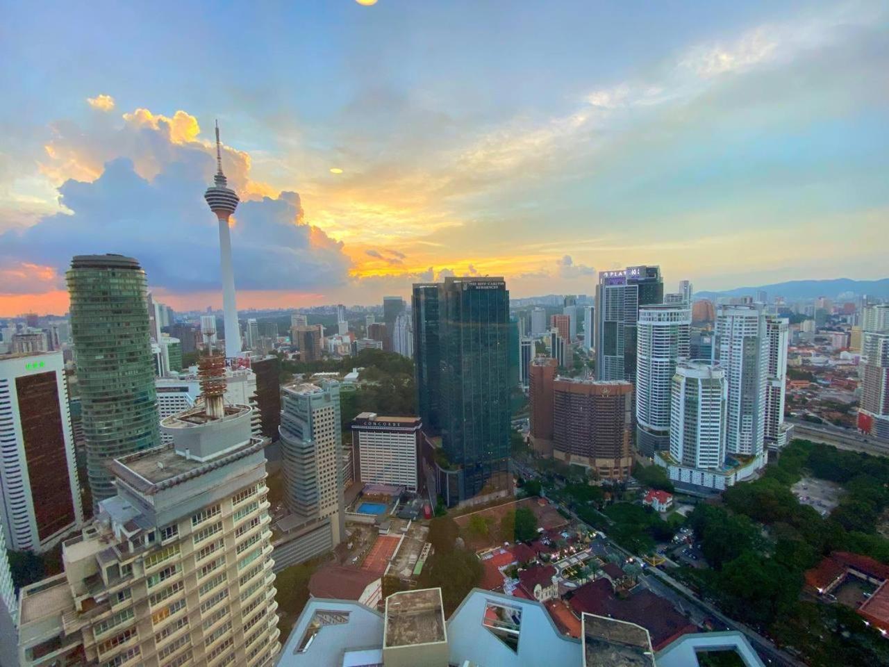 Sky Suites Klcc At กัวลาลัมเปอร์ ภายนอก รูปภาพ