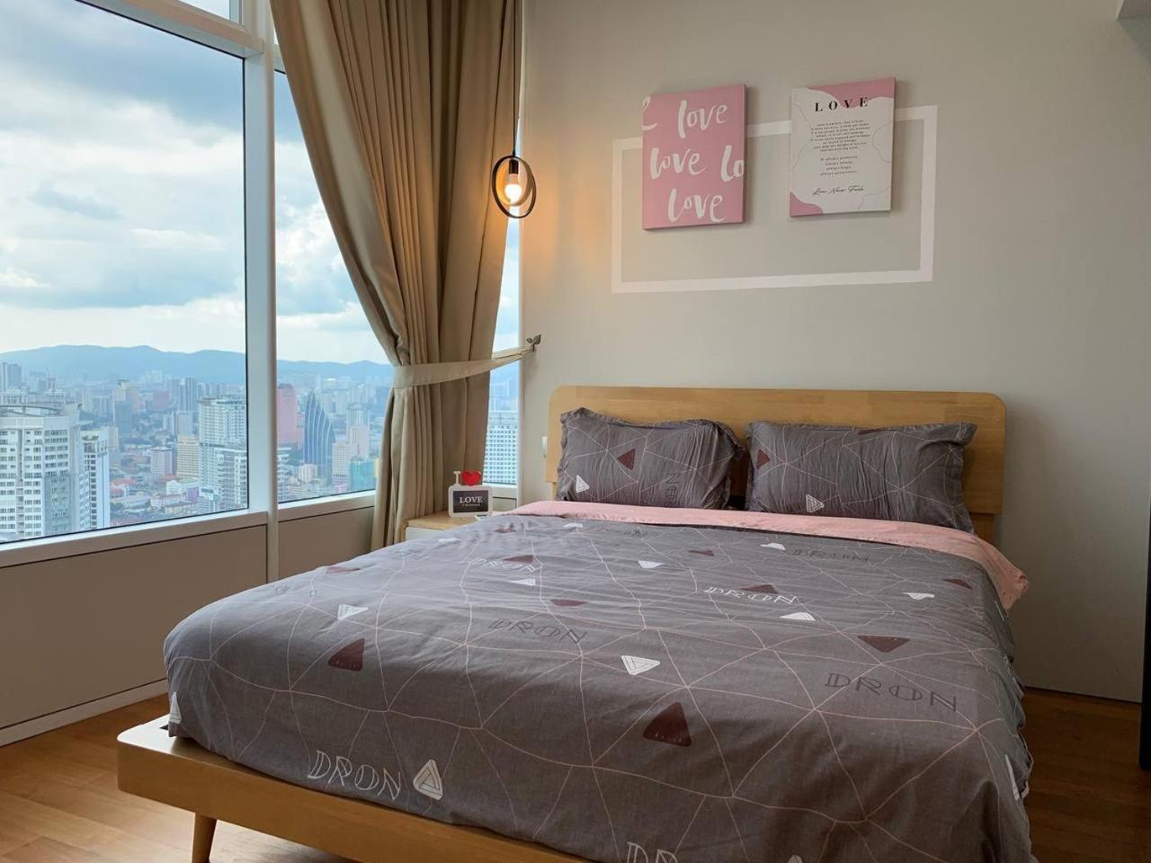 Sky Suites Klcc At กัวลาลัมเปอร์ ภายนอก รูปภาพ